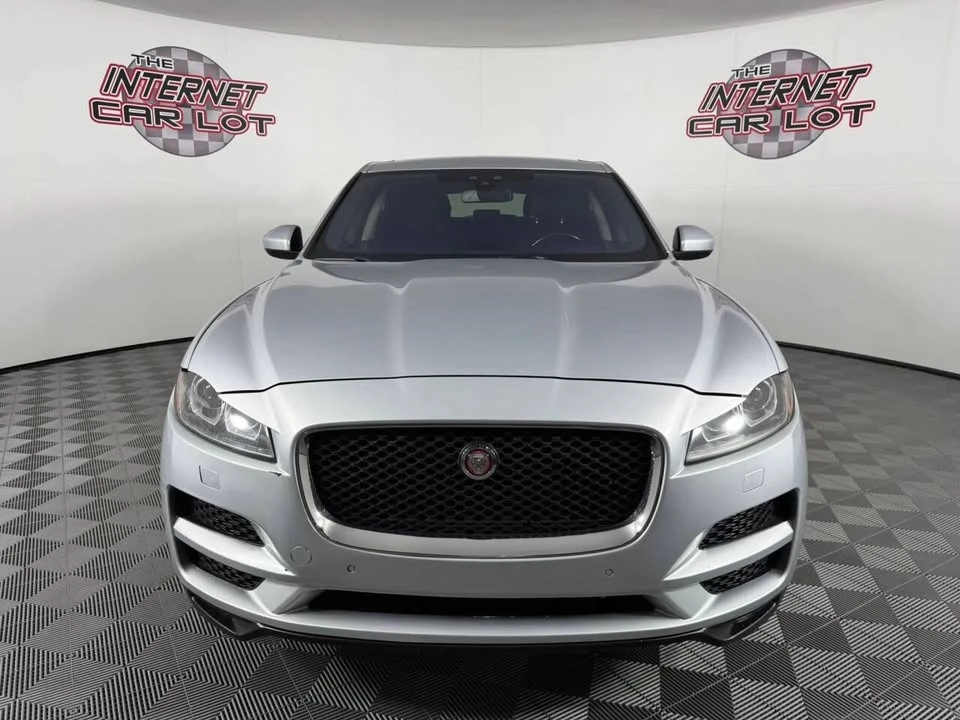 2017 Jaguar F-Pace - Image 2 of 20