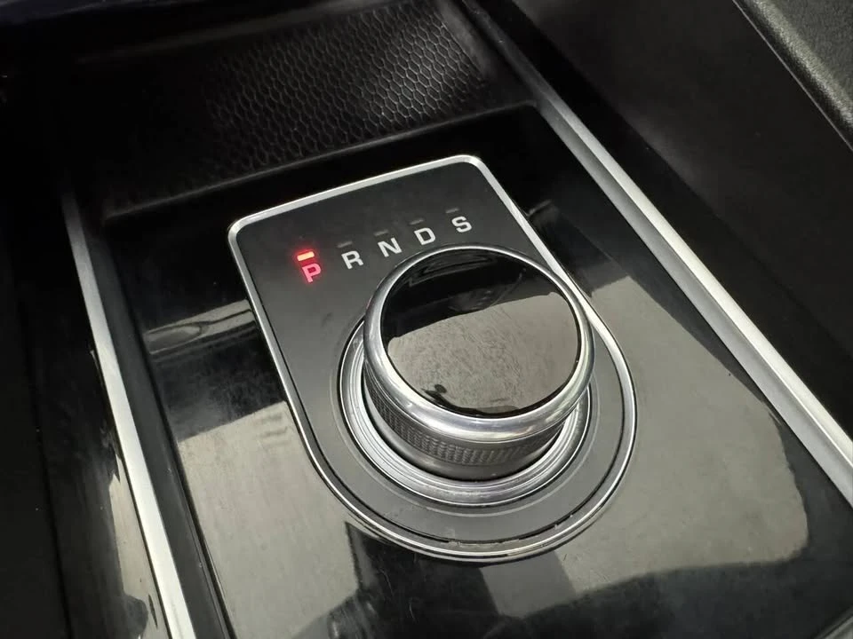 2017 Jaguar F-Pace - Image 20 of 20