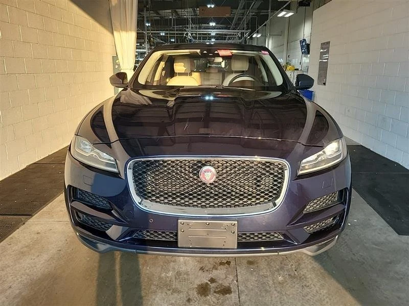 2017 Jaguar F-Pace - Image 2 of 15