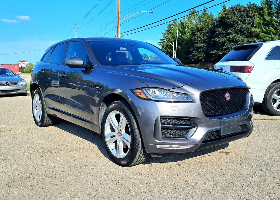 2017 Jaguar F-Pace - Image 2 of 15