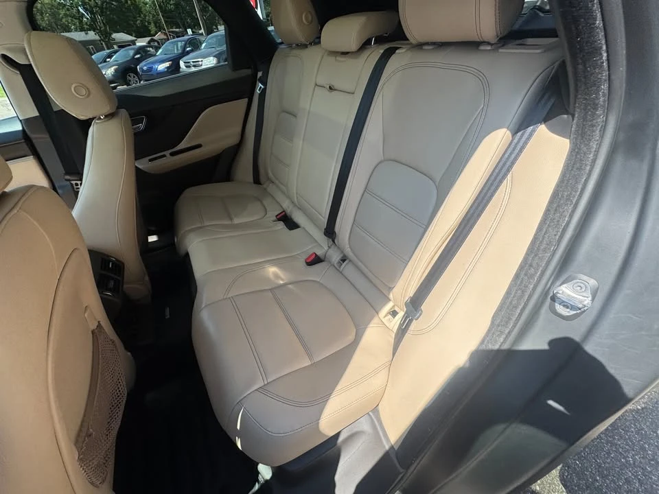 2017 Jaguar F-Pace - Image 12 of 20