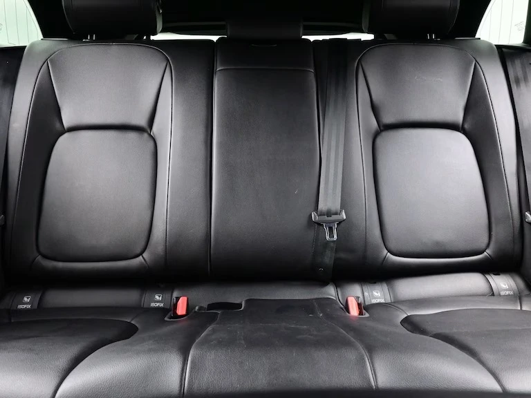 2017 Jaguar F-Pace - Image 7 of 12