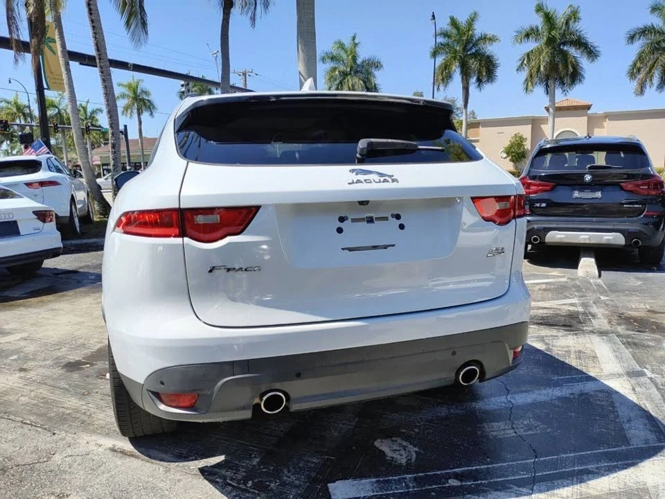 2017 Jaguar F-Pace - Image 7 of 20