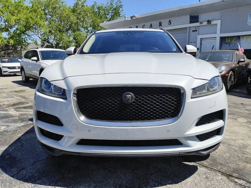2017 Jaguar F-Pace - Image 17 of 20