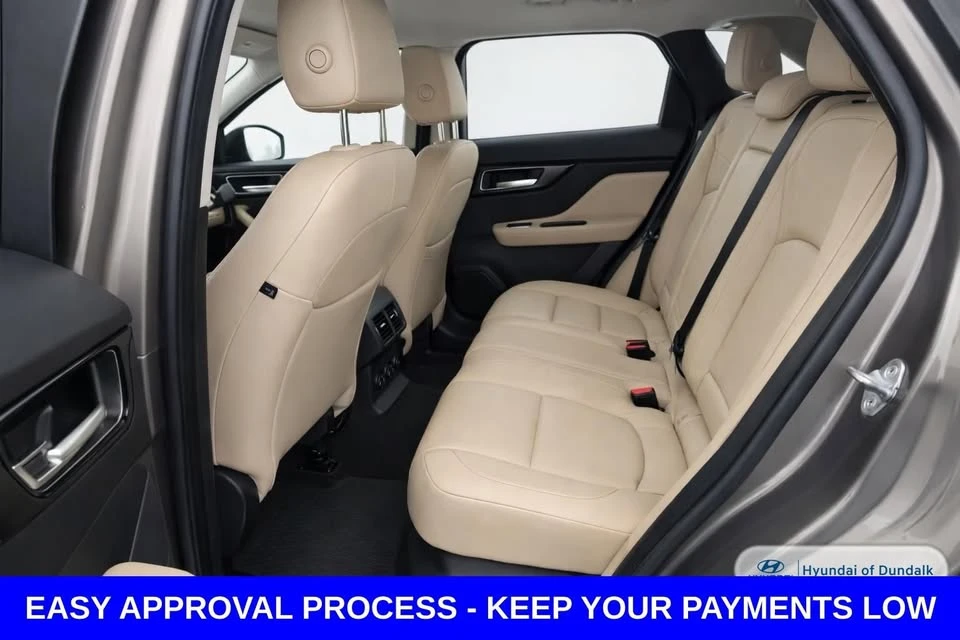 2017 Jaguar F-Pace - Image 12 of 16