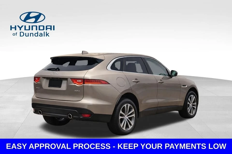 2017 Jaguar F-Pace - Image 5 of 16