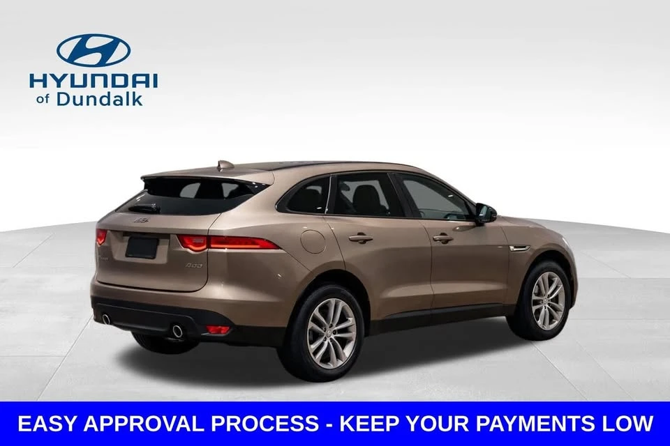 2017 Jaguar F-Pace - Image 2 of 16