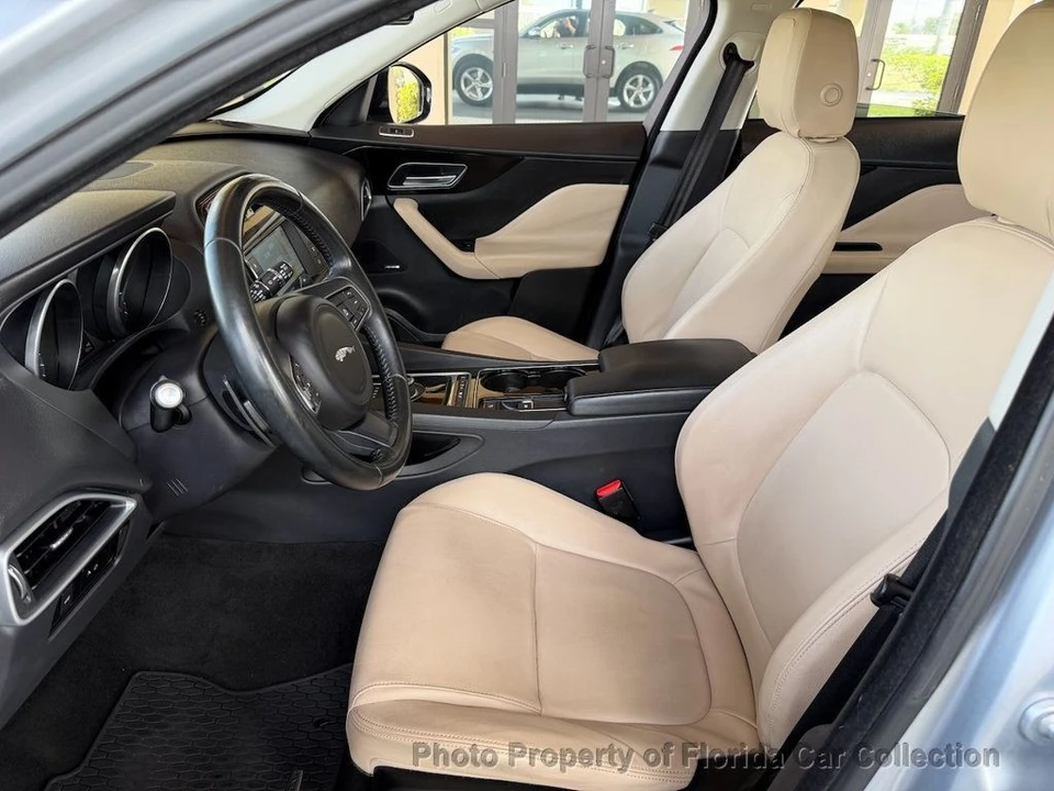 2017 Jaguar F-Pace - Image 7 of 12