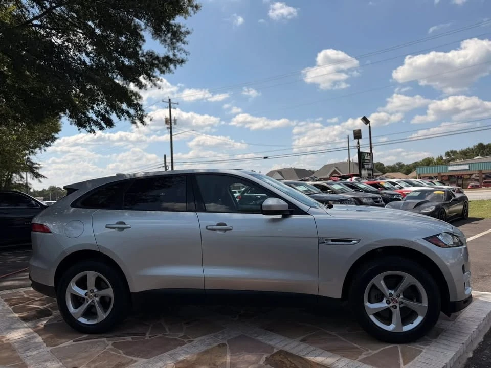 2017 Jaguar F-Pace - Image 4 of 20