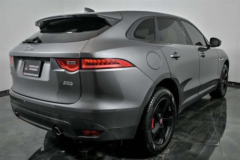 2017 Jaguar F-Pace - Image 10 of 12