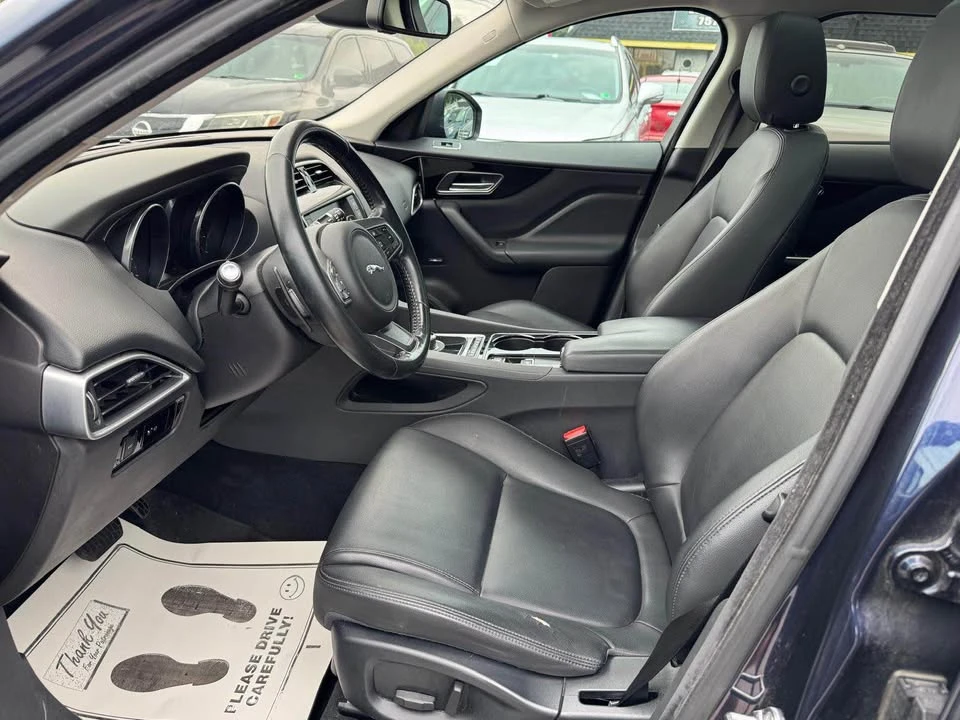 2017 Jaguar F-Pace - Image 8 of 20