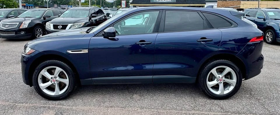 2017 Jaguar F-Pace - Image 4 of 20