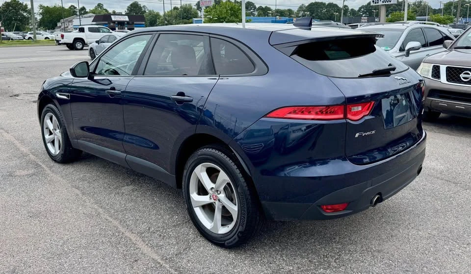 2017 Jaguar F-Pace - Image 5 of 20