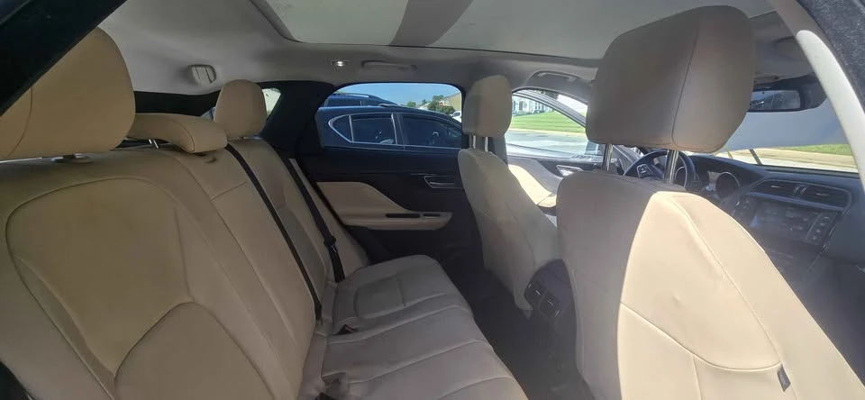 2017 Jaguar F-Pace - Image 13 of 18