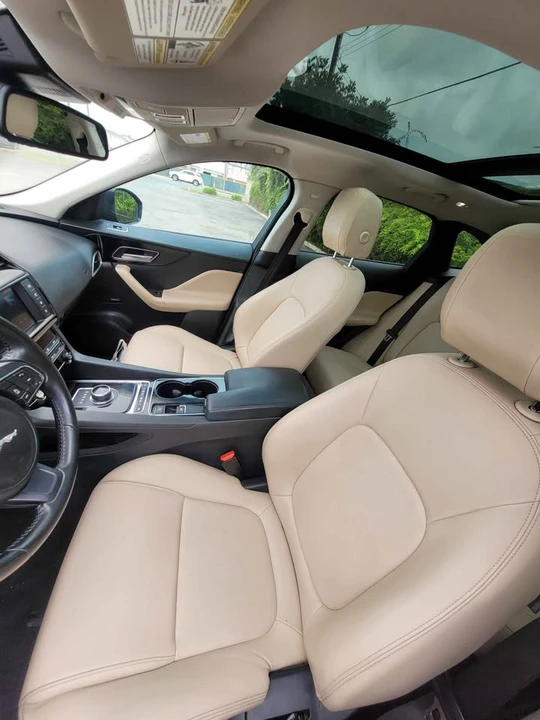 2017 Jaguar F-Pace - Image 17 of 20