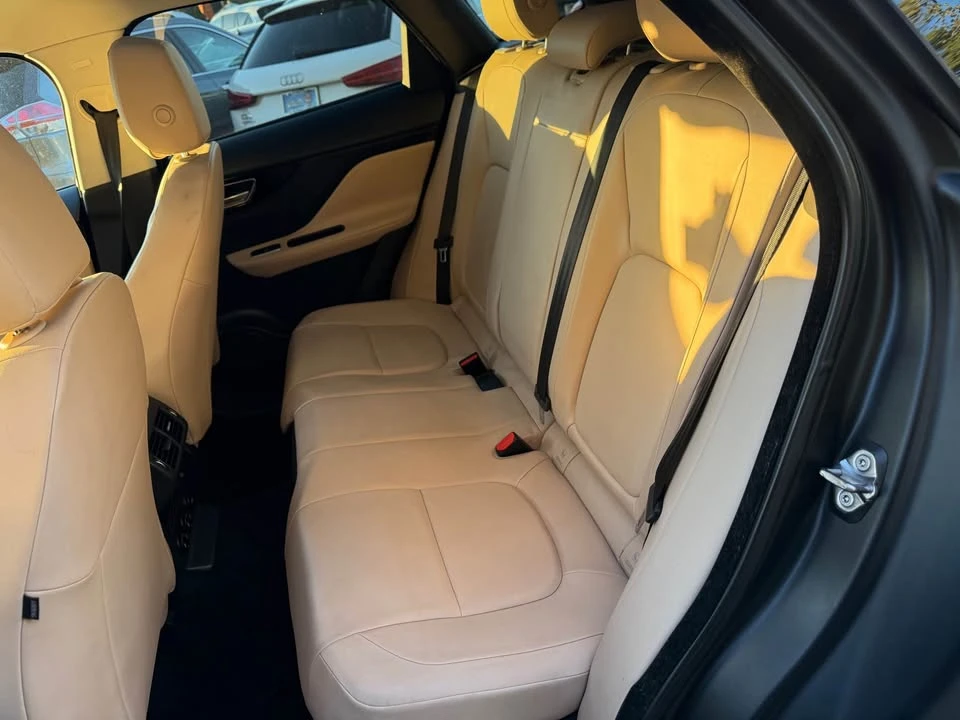 2017 Jaguar F-Pace - Image 20 of 20