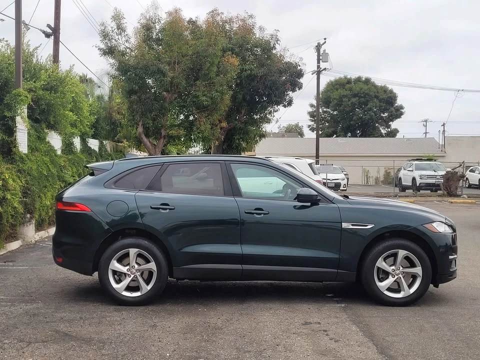 2017 Jaguar F-Pace - Image 13 of 20
