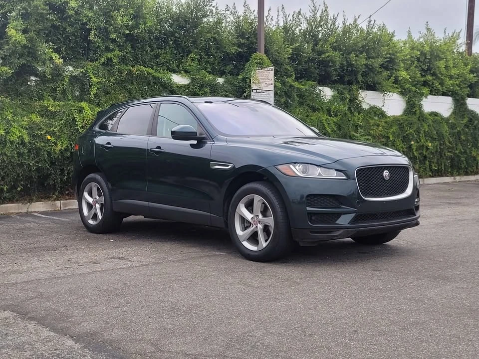 2017 Jaguar F-Pace - Image 14 of 20
