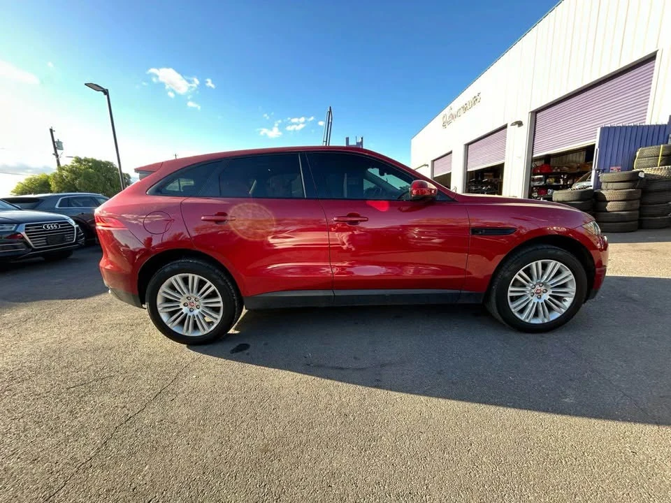 2017 Jaguar F-Pace - Image 4 of 7