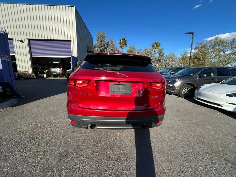2017 Jaguar F-Pace - Image 5 of 7