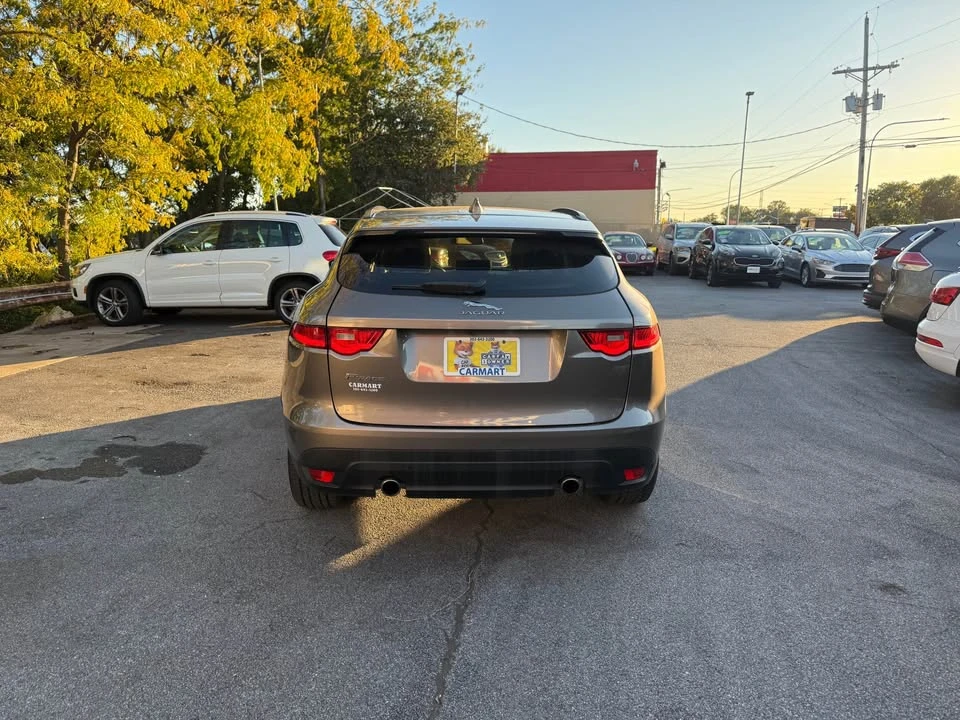 2017 Jaguar F-Pace - Image 7 of 20
