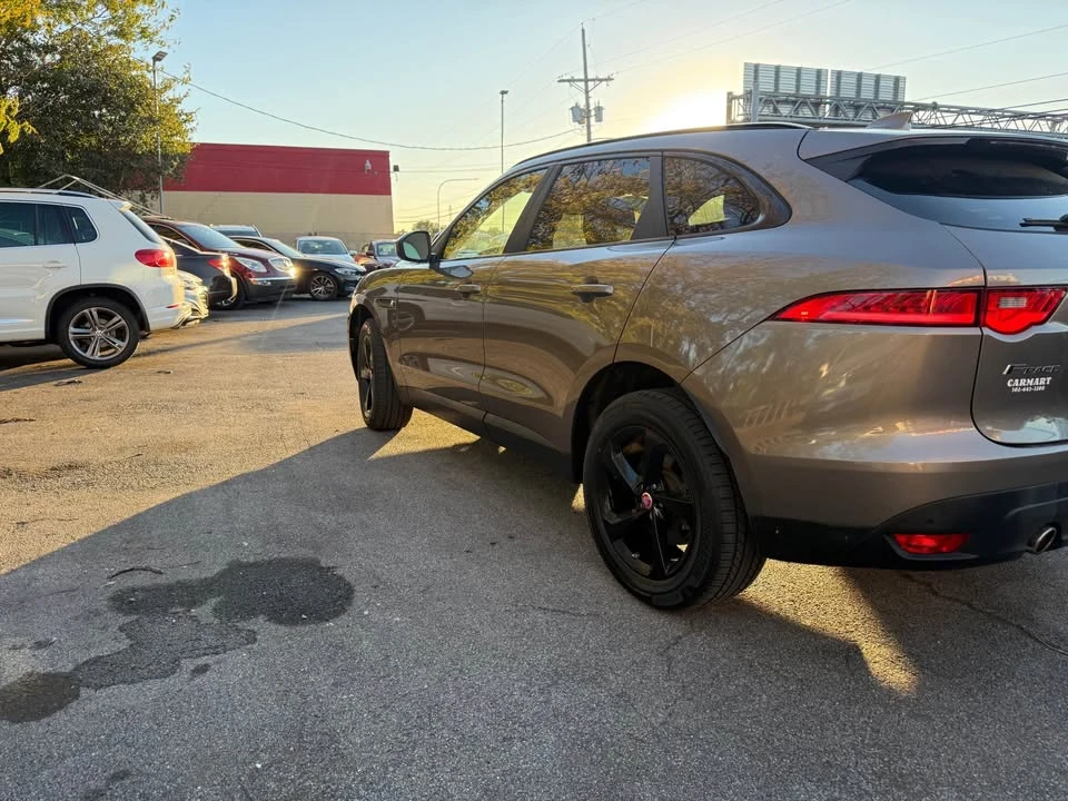 2017 Jaguar F-Pace - Image 5 of 20