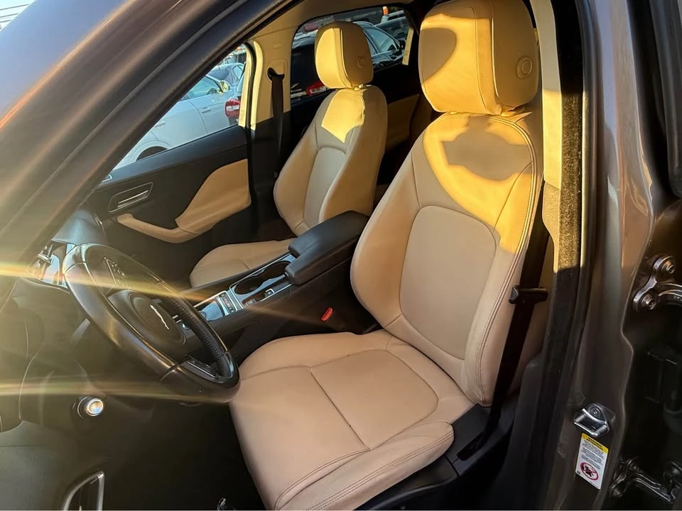 2017 Jaguar F-Pace - Image 17 of 20