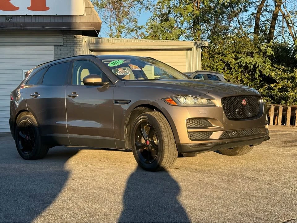2017 Jaguar F-Pace - Image 12 of 20