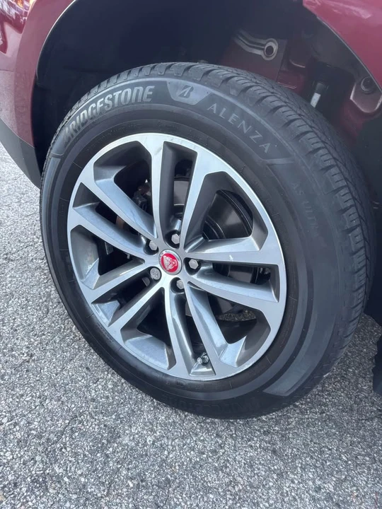 2017 Jaguar F-Pace - Image 7 of 20