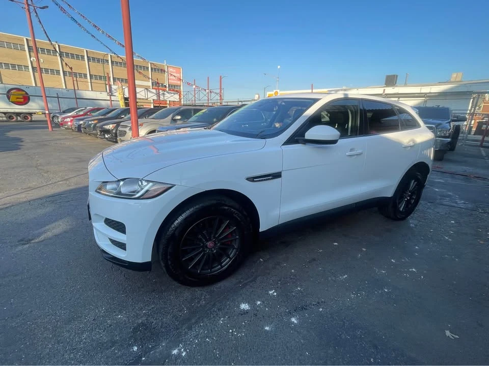2017 Jaguar F-Pace - Image 3 of 20