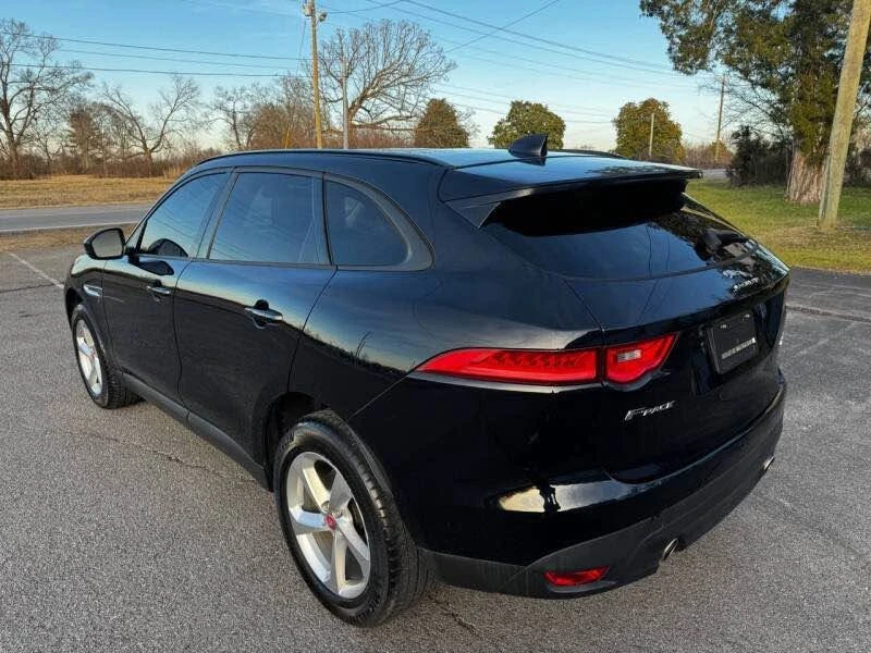 2017 Jaguar F-Pace - Image 7 of 11