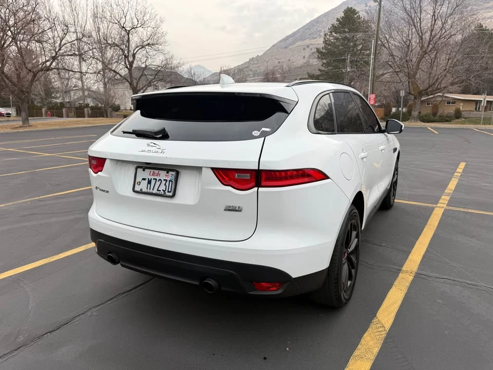 2017 Jaguar F-Pace - Image 4 of 13