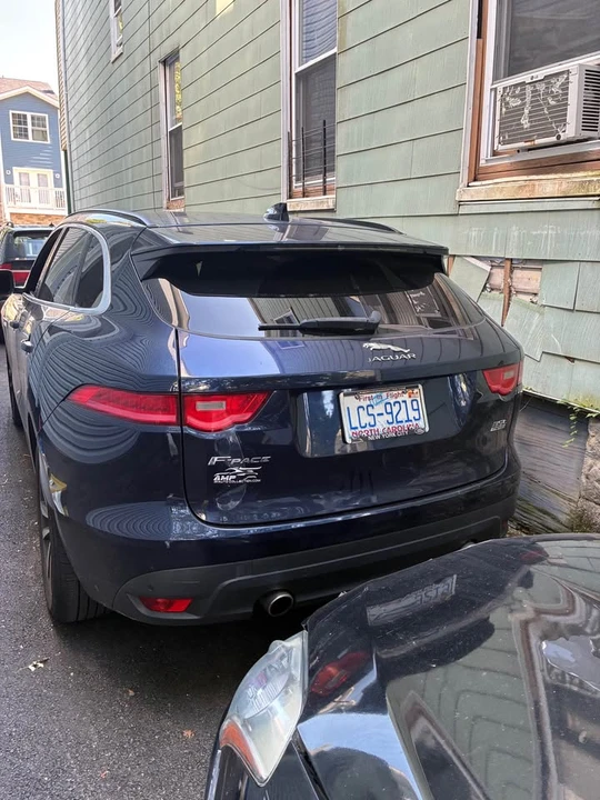 2017 Jaguar F-Pace - Image 4 of 6