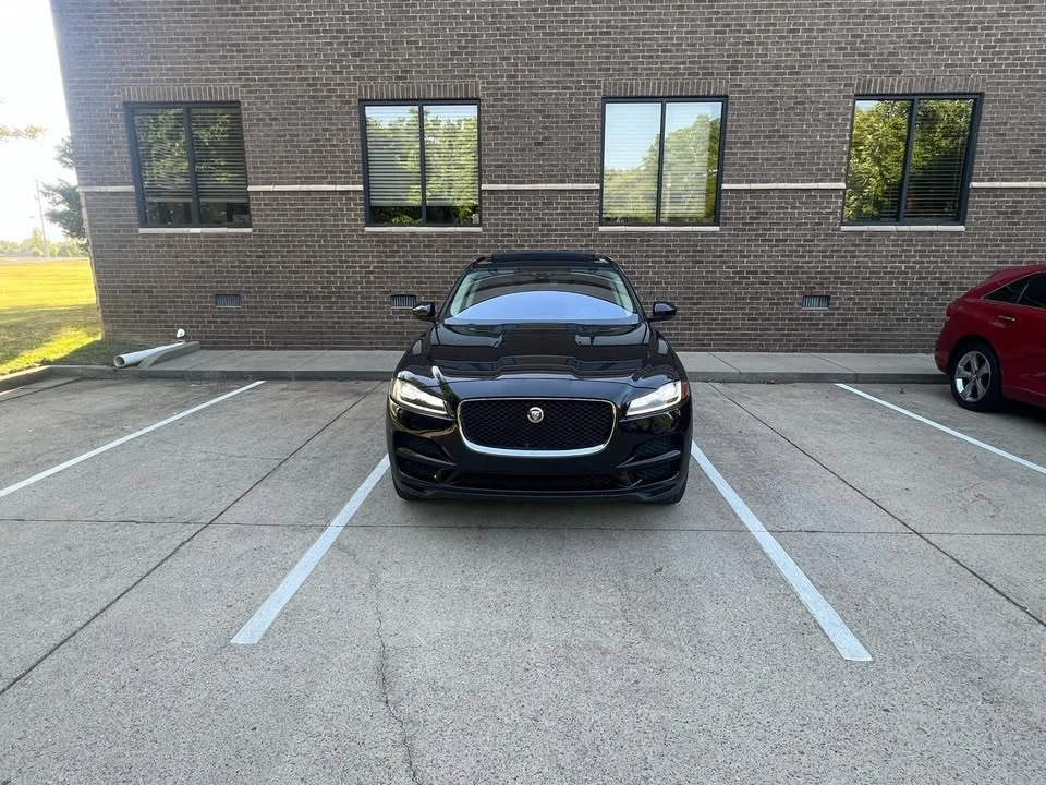 2017 Jaguar F-Pace - Image 9 of 21