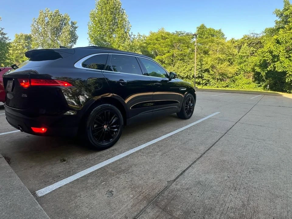2017 Jaguar F-Pace - Image 6 of 21