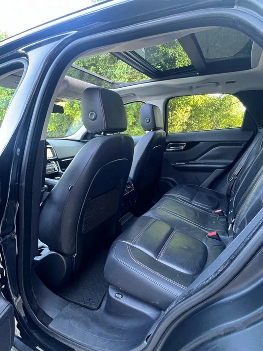 2017 Jaguar F-Pace - Image 15 of 21