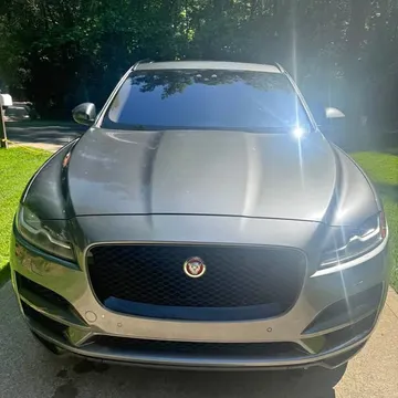 2017 Jaguar F-PACE 35t Premium Sport Utility 4D
