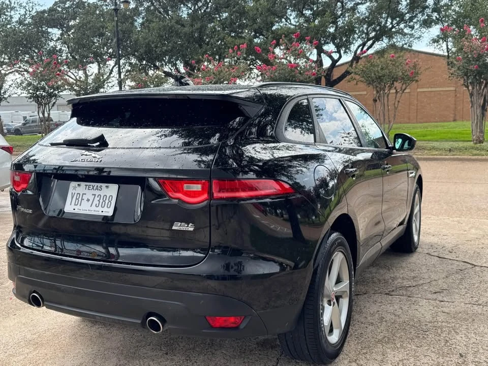 2017 Jaguar F-Pace - Image 5 of 20