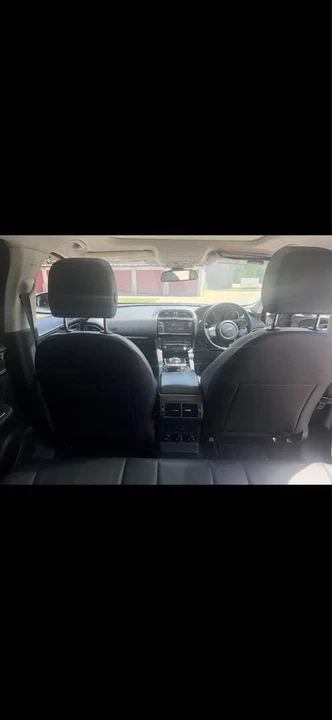 2017 Jaguar F-Pace - Image 8 of 8