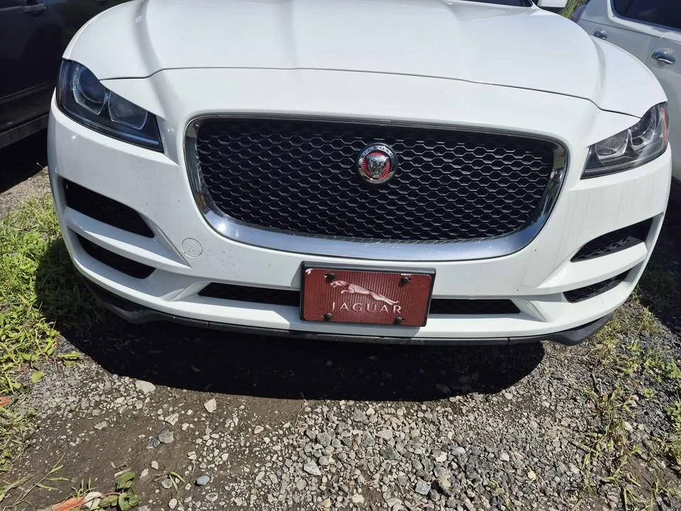 2017 Jaguar F-Pace - Image 4 of 20