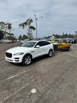 2017 Jaguar F-PACE 35t Premium Sport Utility 4D