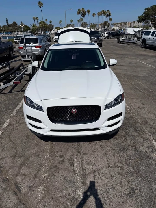 2017 Jaguar F-Pace - Image 5 of 20