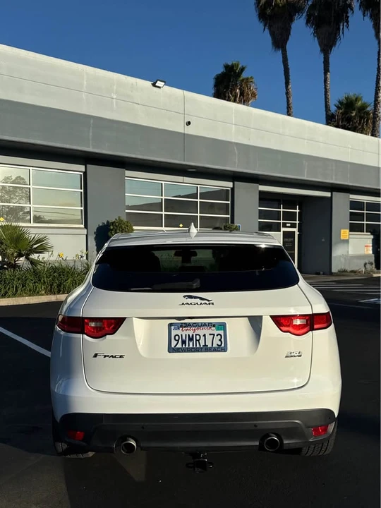 2017 Jaguar F-Pace - Image 11 of 20