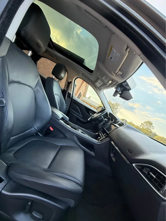 2017 Jaguar F-Pace - Image 13 of 15