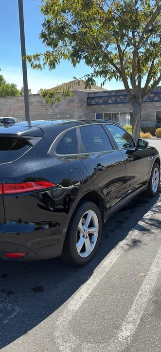 2017 Jaguar F-Pace - Image 3 of 5