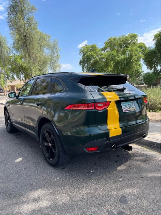 2017 Jaguar F-Pace - Image 4 of 9