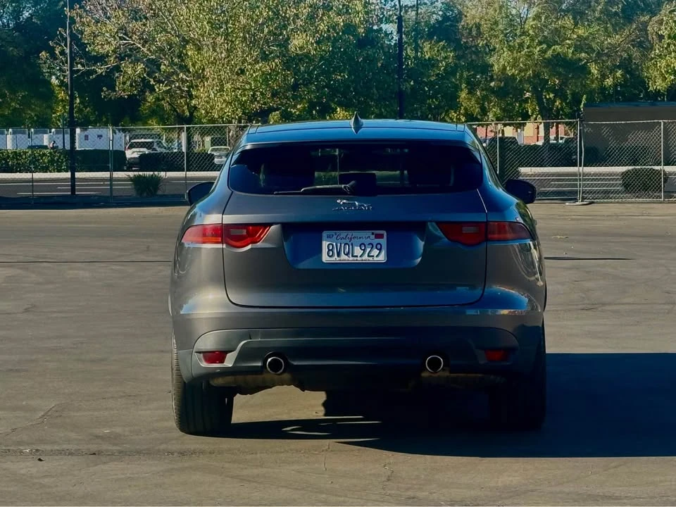2017 Jaguar F-Pace - Image 6 of 11