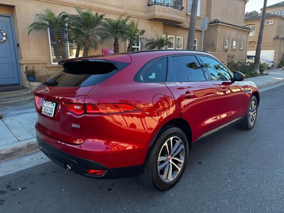 2017 Jaguar F-Pace - Image 3 of 18