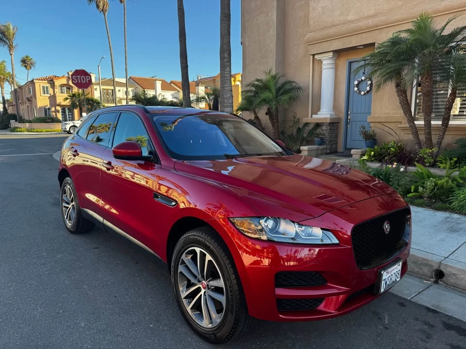 2017 Jaguar F-Pace - Image 2 of 18