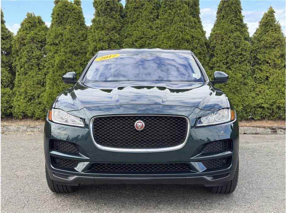 2017 Jaguar F-Pace - Image 2 of 17